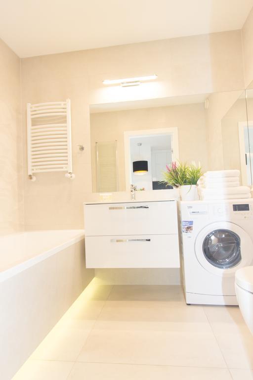 Lenzo Apartments Krasków Εξωτερικό φωτογραφία