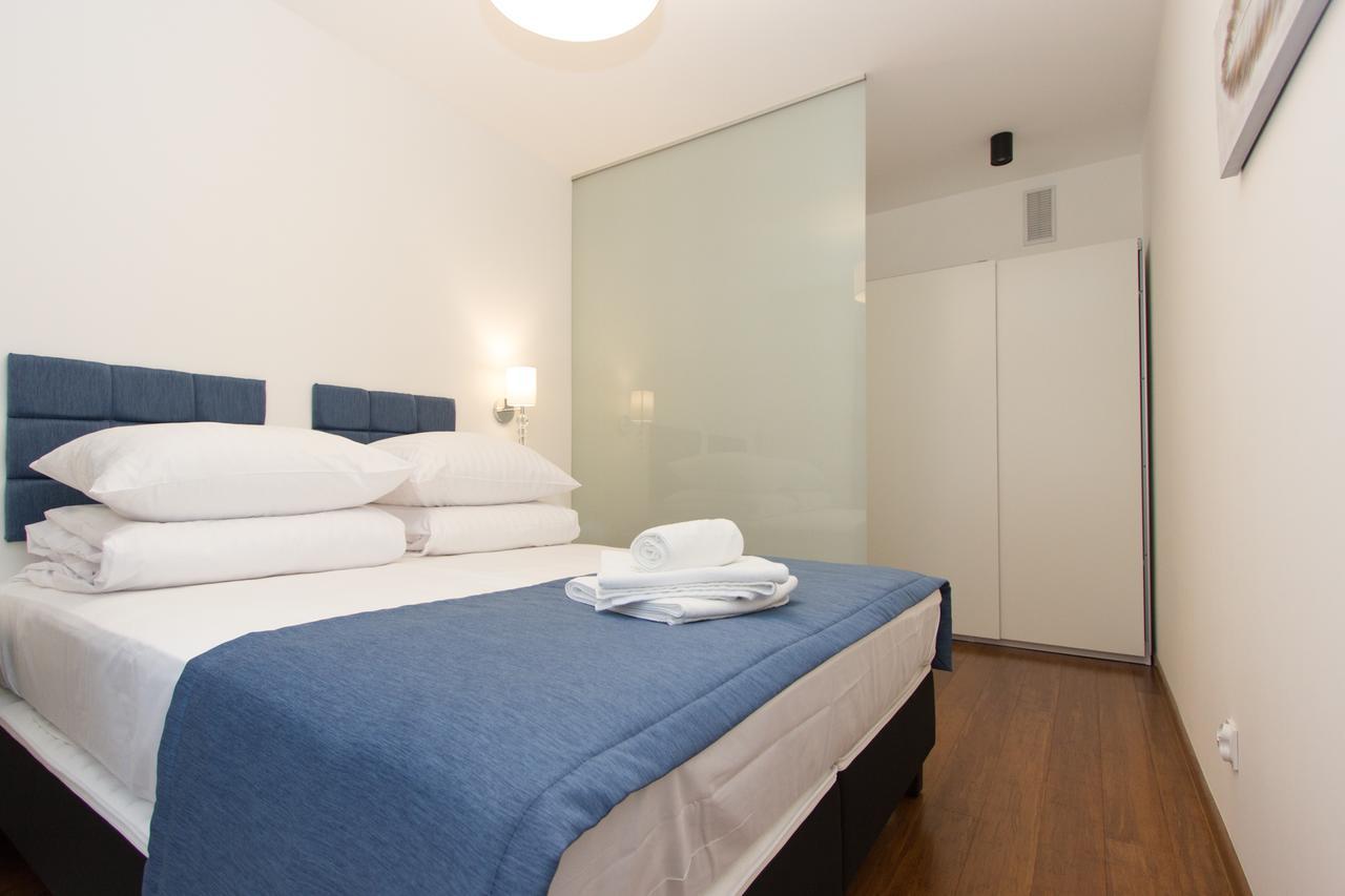 Lenzo Apartments Krasków Εξωτερικό φωτογραφία