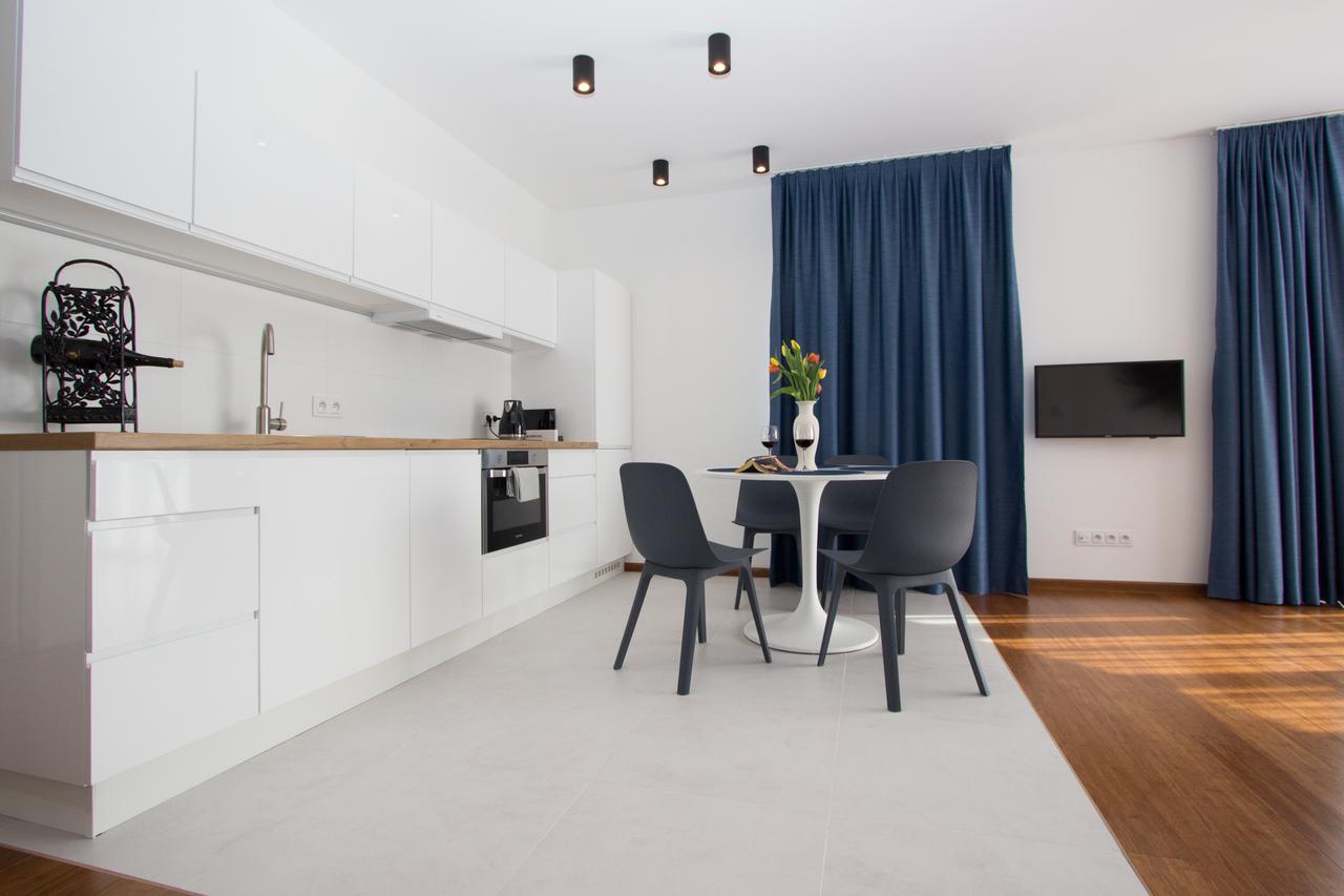 Lenzo Apartments Krasków Εξωτερικό φωτογραφία