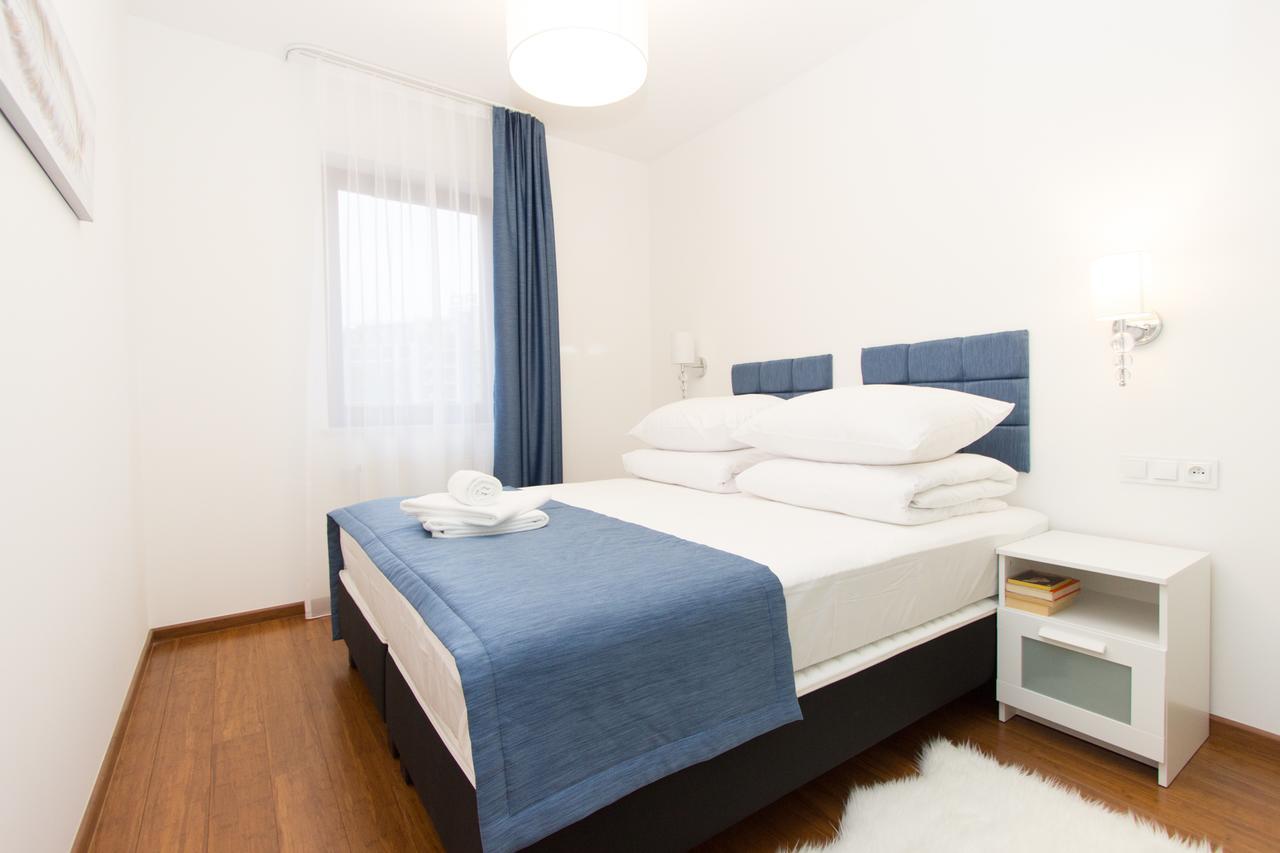 Lenzo Apartments Krasków Εξωτερικό φωτογραφία