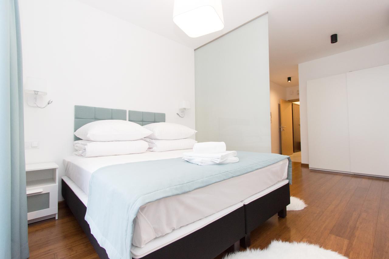 Lenzo Apartments Krasków Εξωτερικό φωτογραφία